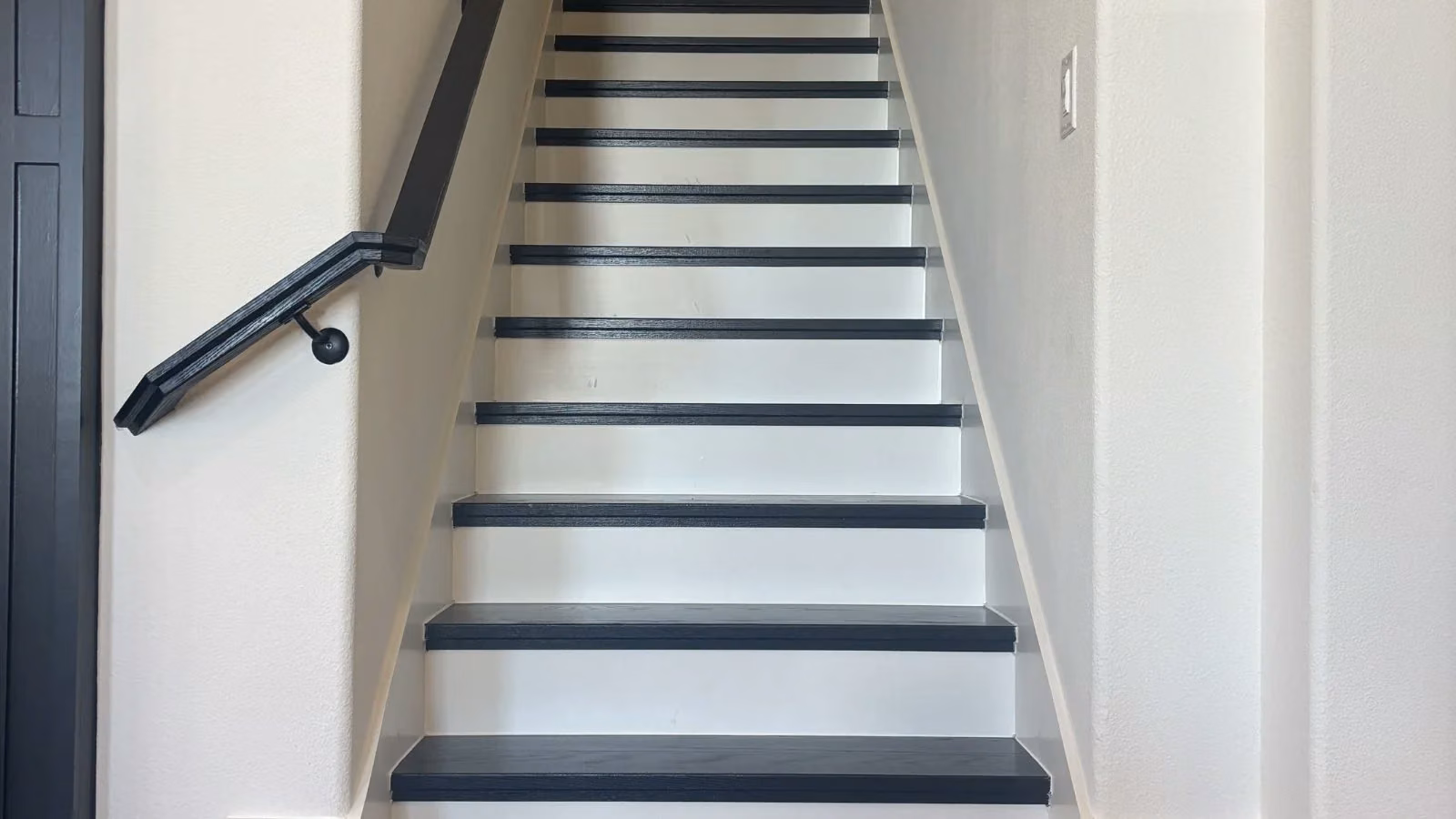 Signs Your Staircase Needs Remodeling (Not Just Repair)